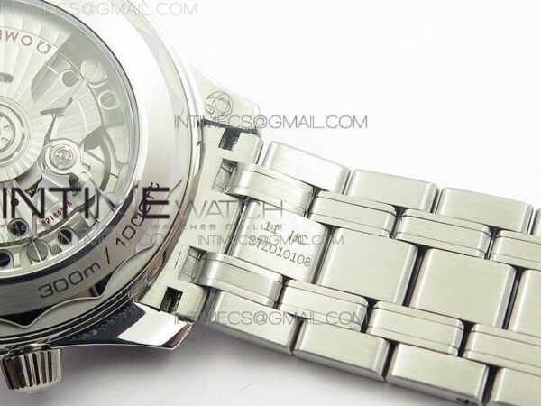 SEAMASTER DIVER 300M V - Image 12