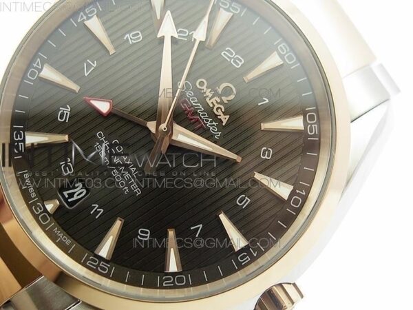AQUA TERRA 150M GMT SS/RG - Image 4