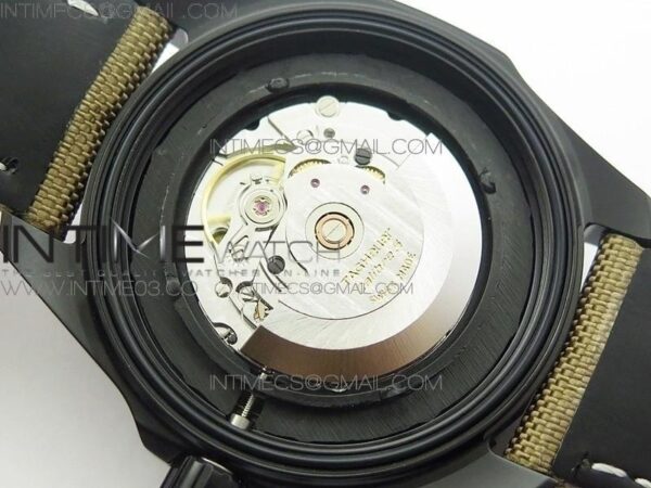 AQUARACER CALIBRE 43MM DLC - Image 11