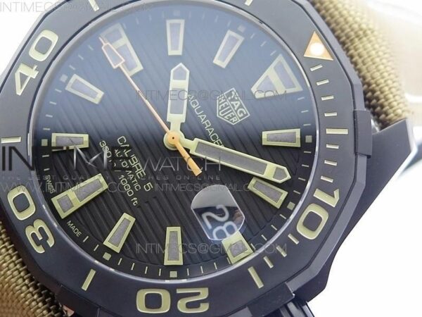 AQUARACER CALIBRE 43MM DLC - Image 4