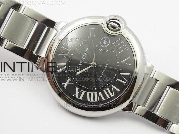 Ballon Bleu 42mm SS AF  Black Texture Dial on SS Bracelet - Image 3