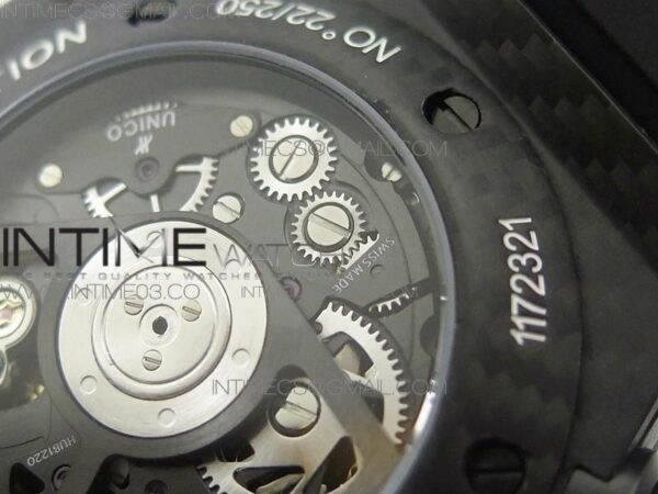 BIG BANG UNICO 45.5MM CARBON/BLACK DIAMOND BEZEL - Image 10