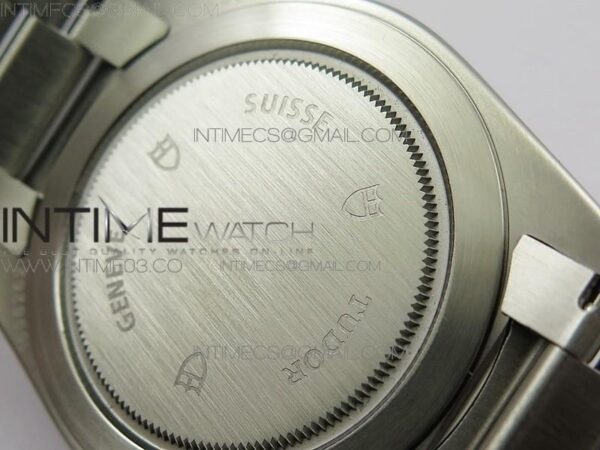 BLACK BAY 41MM LF - Image 19