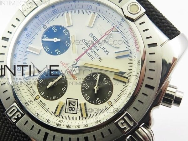 CHRONOMAT 44 AIRBORNE 30TH ANNIVERSARY GF - Image 4