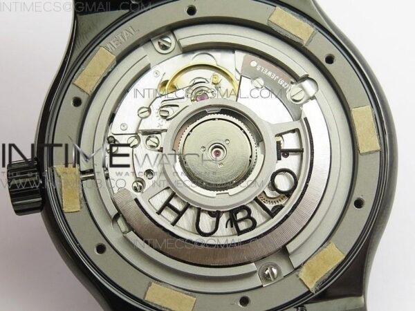 CLASSIC FUSION 42MM PVD - Image 11