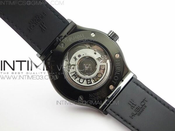 CLASSIC FUSION 42MM PVD - Image 12