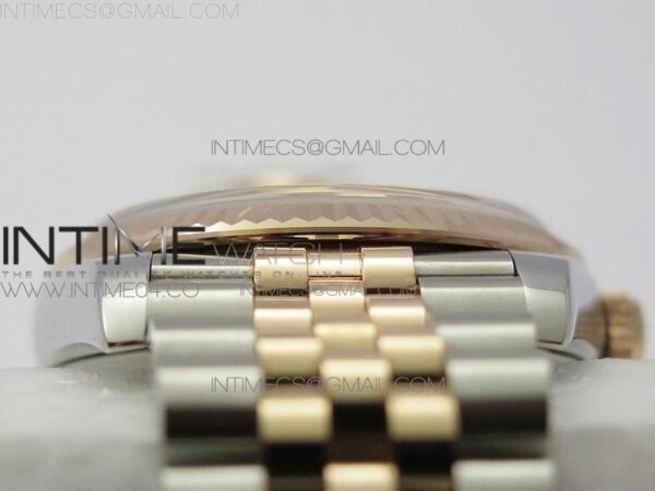 DATEJUST 36MM 126231 904 SS/WRAPPED RG - Image 9