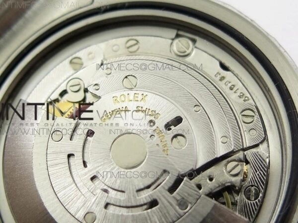 EXPLORER I 214270 39MM VSF - Image 23