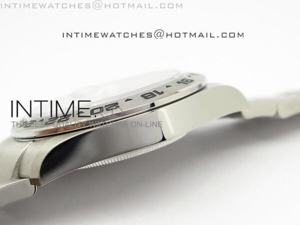 EXPLORER II 216570 - Image 6