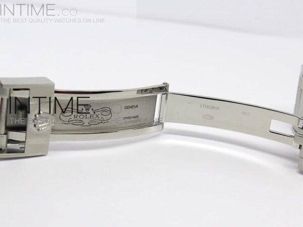 Explorer II (Polar) 42mm 216570 VSF - Image 8