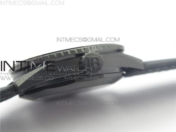 FIFTY FATHOMS BATHYSCAPHE BLACK CERAMIC - Image 9