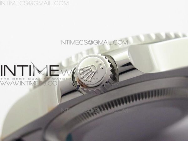 GMT-MASTER II Pepsi 126710 ARF - Image 7