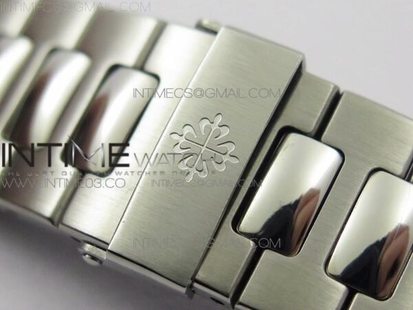 Nautilus Jumbo 5711 MKF - Image 15