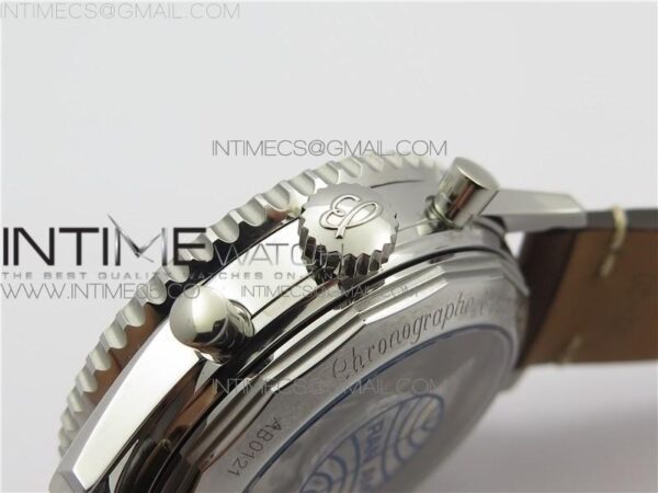 NAVITIMER SS V9F PAN AM 2019 - Image 8