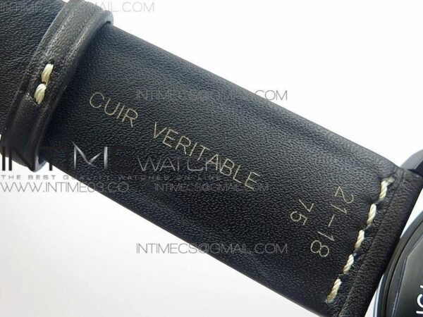 NAVITIMER8 A17314 - Image 10