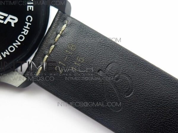 NAVITIMER8 A17314 - Image 11