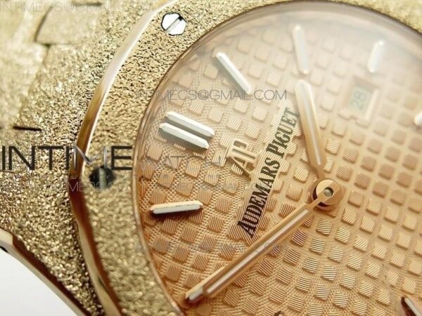 ROYAL OAK 33MM 15000 SATIN - Image 7