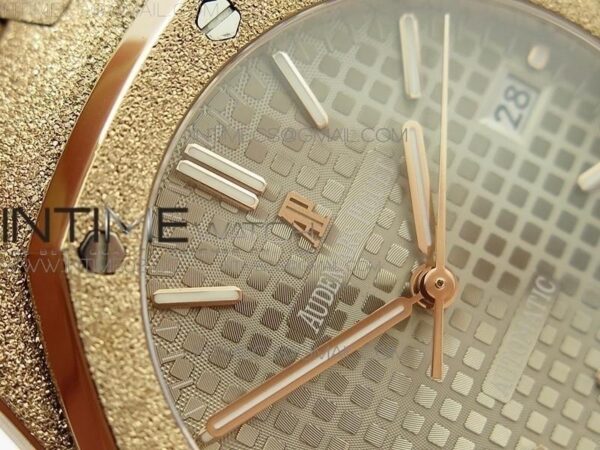 ROYAL OAK 37MM 15450 SATIN - Image 5