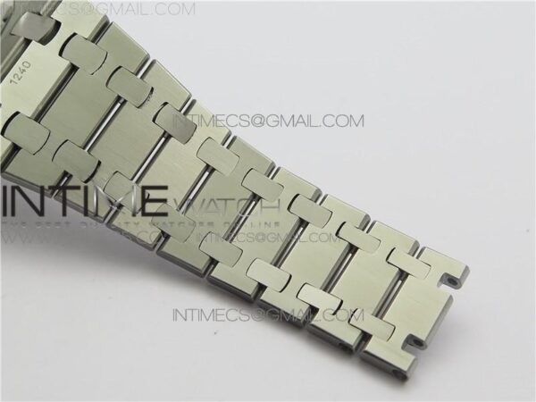 Royal Oak 39mm 15202 SS XF - Image 15