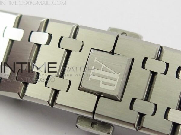 ROYAL OAK 41MM 26120 SS TWA - Image 24