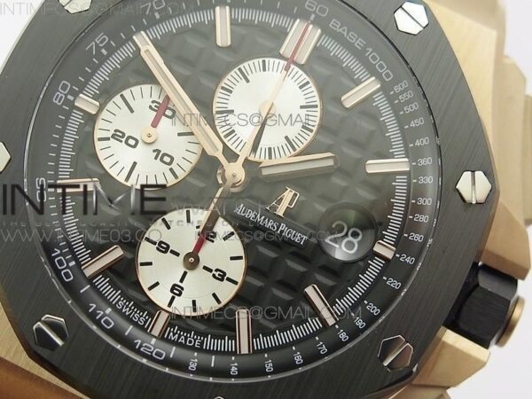 ROYAL OAK OFFSHORE 2017 44MM RG V2 - Image 4