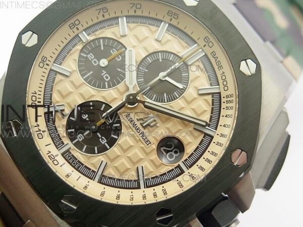 ROYAL OAK OFFSHORE 2018 SIHH ‘COMBAT’ 44MM - Image 4