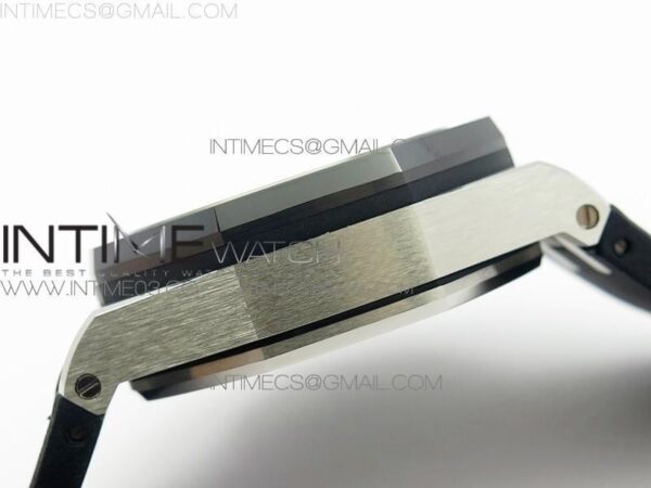 ROYAL OAK OFFSHORE 44MM SS V2 - Image 10