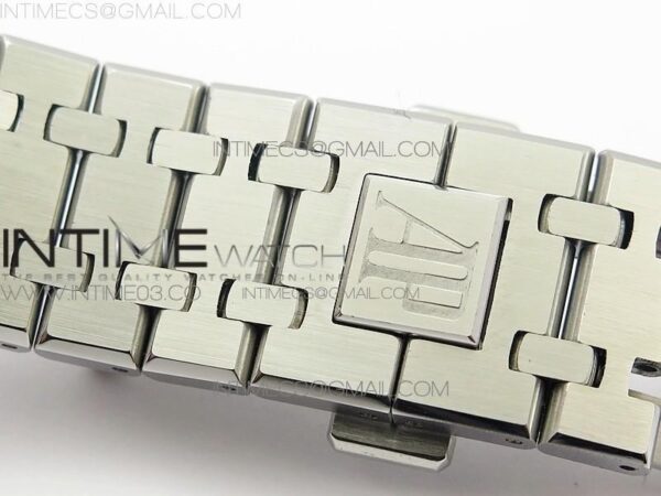 ROYAL OAK TOURBILLON EXTRA-THIN - Image 14