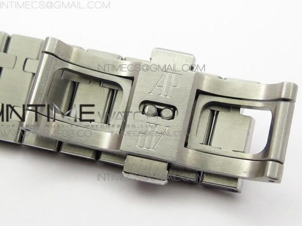 ROYAL OAK TOURBILLON EXTRA-THIN - Image 15