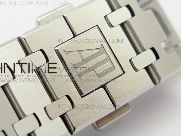 ROYAL OAK TOURBILLON EXTRA-THIN - Image 17