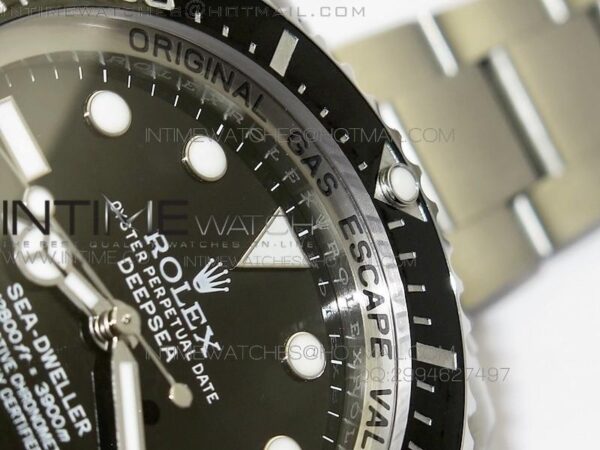 SEA-DWELLER DEEPSEA 116660 BLACK - Image 8