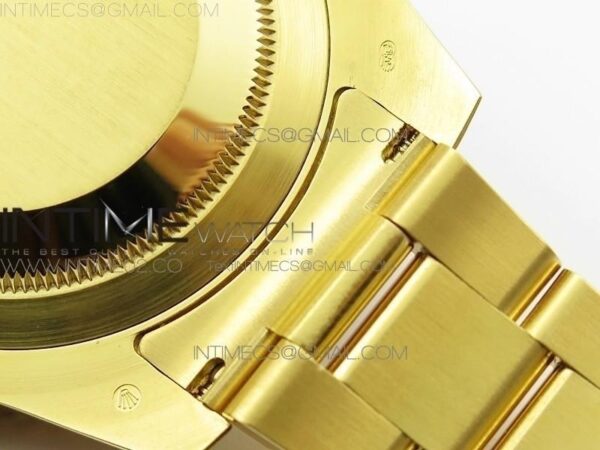 SUBMARINER 116618LB FULL YG - Image 4