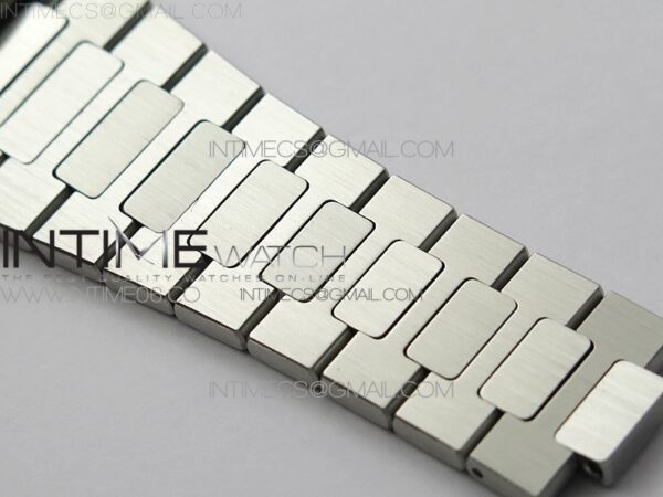 Nautilus 5711/1A PPF 1:1 Best Edition Green Textured Dial on SS Bracelet 324CS V4 - Image 10