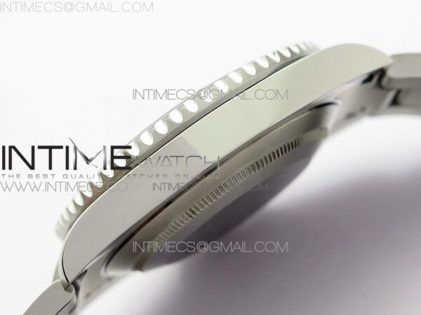 Submariner 116610 LV Green Ceramic ZRF 1:1 Best Edition on SS Bracelet VR3135 (CF Bezel) - Image 9