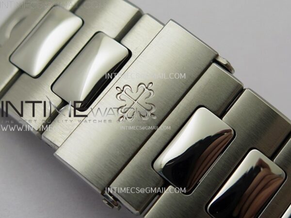 Nautilus 5711/1A-010 PPF 1:1 Best Edition Blue Textured Dial on SS Bracelet Super Clone 26-330 V5 - Image 16