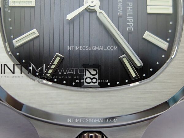 Nautilus 5711/1A-010 PPF 1:1 Best Edition Blue Textured Dial on SS Bracelet Super Clone 26-330 V5 - Image 5