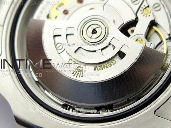 Submariner 126610 LN Clean Factory - Image 31