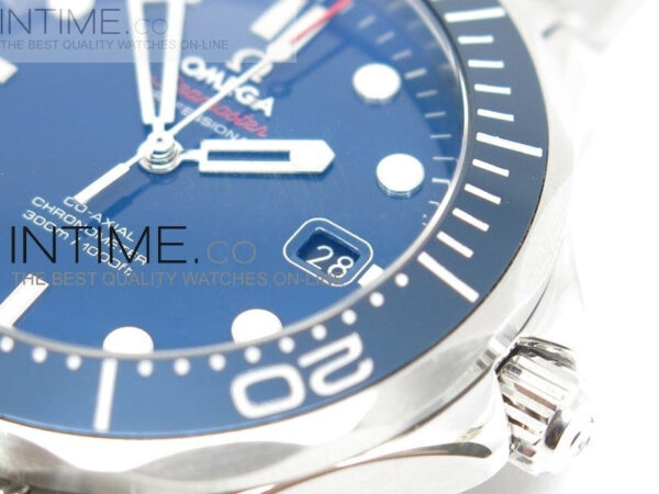 2012 Seamaster 300M Pro SS/SS Blue A2824 - Image 5