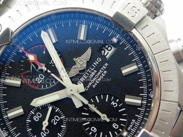 Avenger Chrono SS Red Second hand B50 Black Dial on SS Bracelet A7750 - Image 5