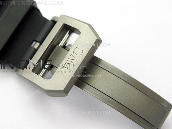 Big Pilot IW329701 SS M+F 1:1 Best Edition Black Dial on Black Rubber Strap SEIKO 8N-24 - Image 11