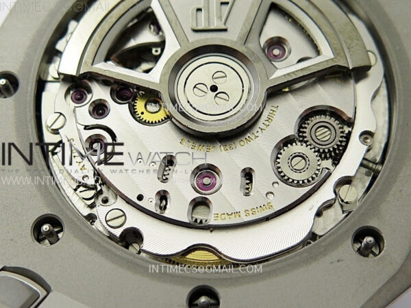 Copy of Royal Oak Offshore Diver 15720 Ceramic Bezel APSF 1:1 Best Edition Black Dial on Black Rubber Strap SA4308 - Image 29
