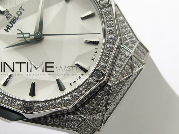 Classic Fusion Orlinski SS Full Diamonds APSF 1:1 Best Edtion White Faceted Dial on White Rubber Strap A2892 - Image 6
