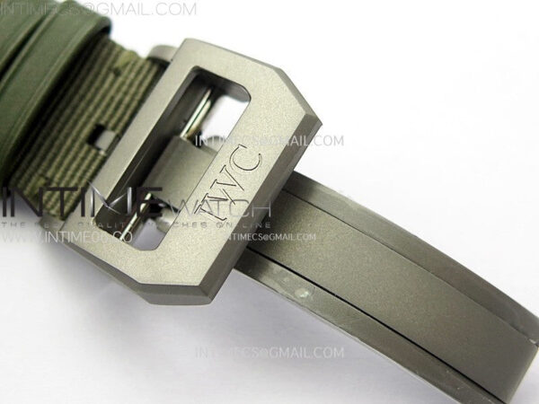 Big Pilot IW329801 Real Ceramic M+F 1:1 Best Edition Black Dial on Green Calfskin Strap SEIKO 8N-24 - Image 11