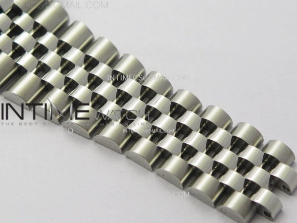 DateJust 41 126300 904L SS VSF 1:1 Best Edition Gray Dial Roman Markers on Jubilee Bracelet VS3235 - Image 16