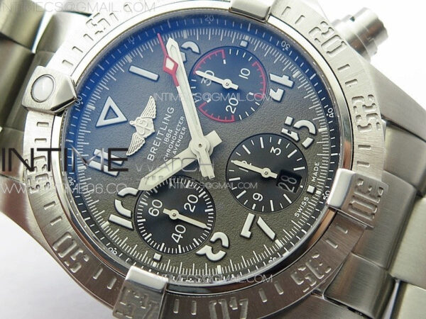 Avenger Chrono SS 369 Subdial B50 Gray Dial on SS Bracelet A7750 - Image 7