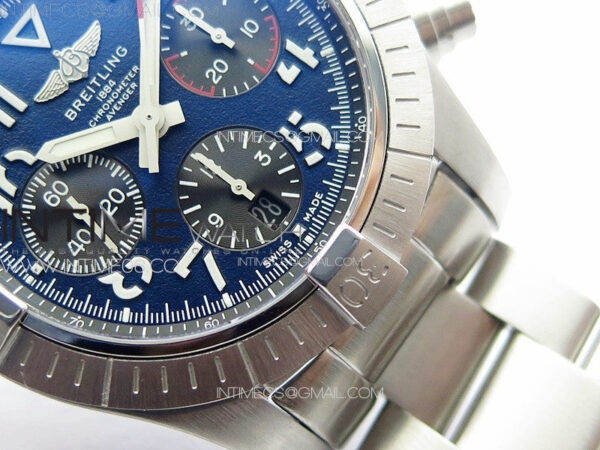 Avenger Chrono SS 369 Subdial B50 Blue Dial on SS Bracelet A7750 - Image 5