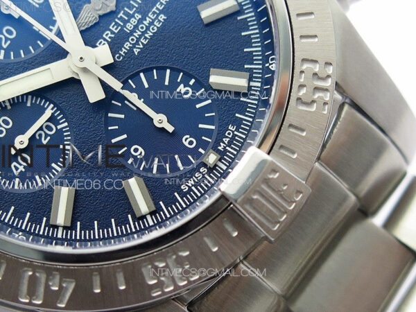 Avenger Chrono SS White Second hand B50 Blue Dial on SS Bracelet A7750 - Image 7