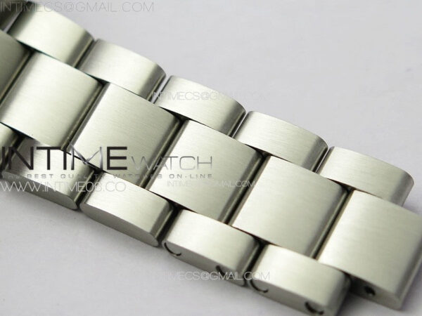 Avenger Chrono SS White Second hand B50 Blue Dial on SS Bracelet A7750 - Image 13