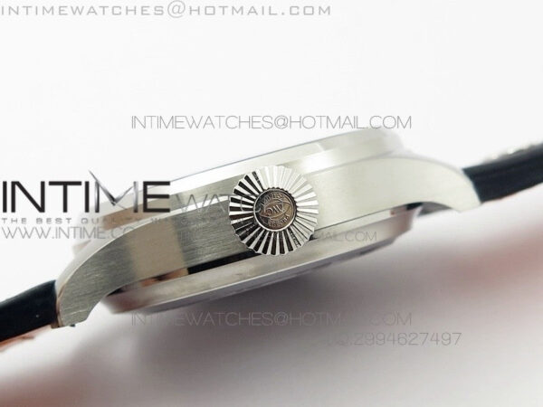 Big Pilot IW500912 ZF 1:1 Best Edition on Black Leather Strap A521111 - Image 8