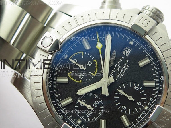 Avenger Chrono SS Yellow Second hand B50 Black Dial on SS Bracelet A7750 - Image 9